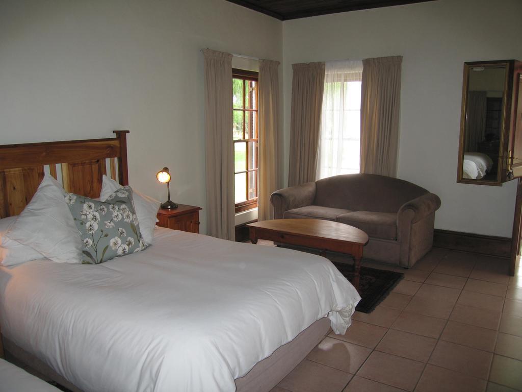 Matoppo Inn Beaufort West Exterior foto