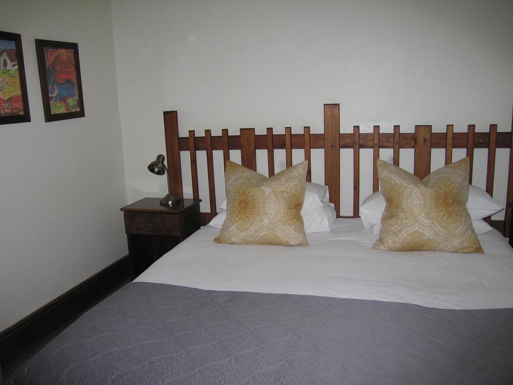 Matoppo Inn Beaufort West Exterior foto